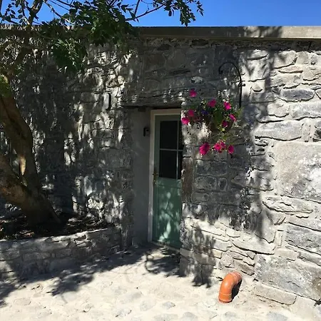 Fermoyle Glynn's * Fanore