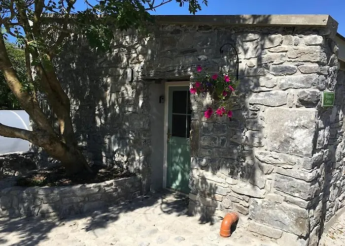 Fermoyle Glynn's * Fanore